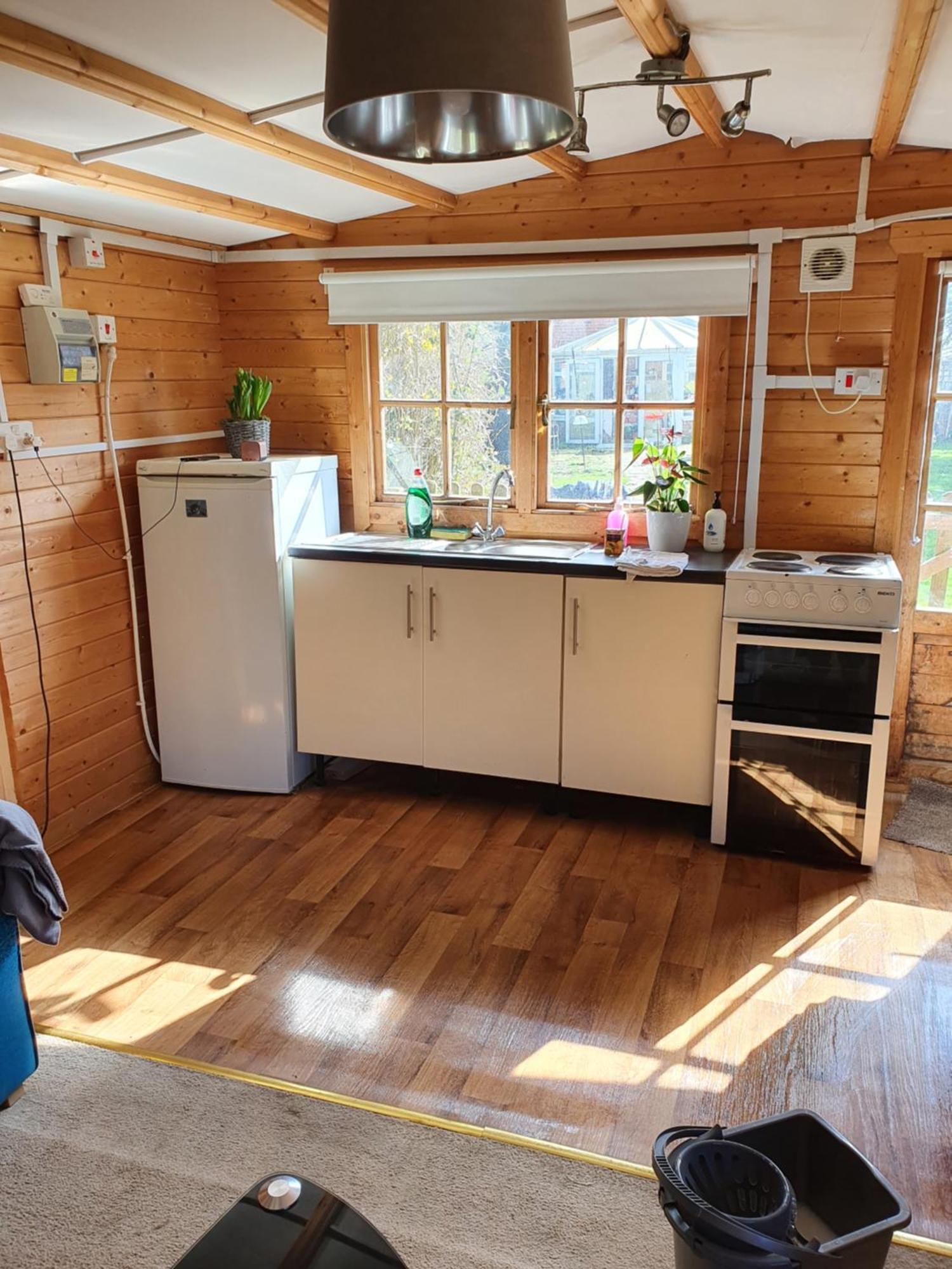 The Cabin - A Very Quiet Location Pewsey Εξωτερικό φωτογραφία